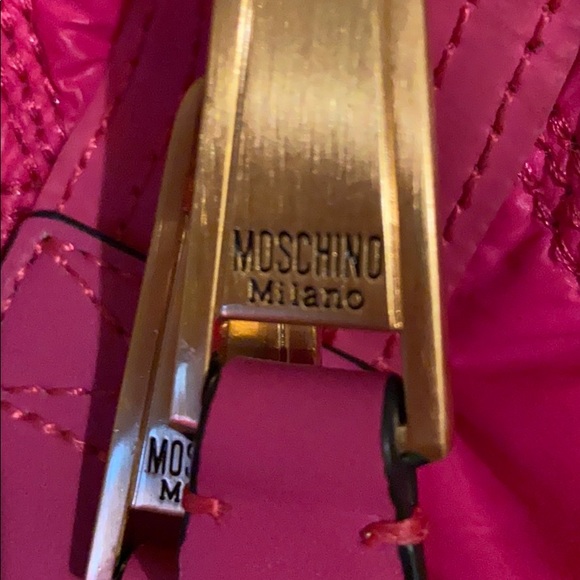 Moschino hot pink back pack - Picture 5 of 11